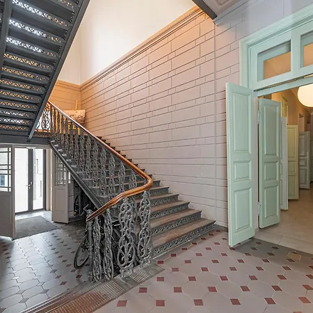 Rock And Telegraph Loft By Polo *